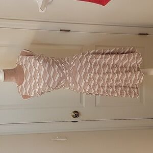 Beige by eci Dress, NWT.  Size 8.  Cream, White and Tan